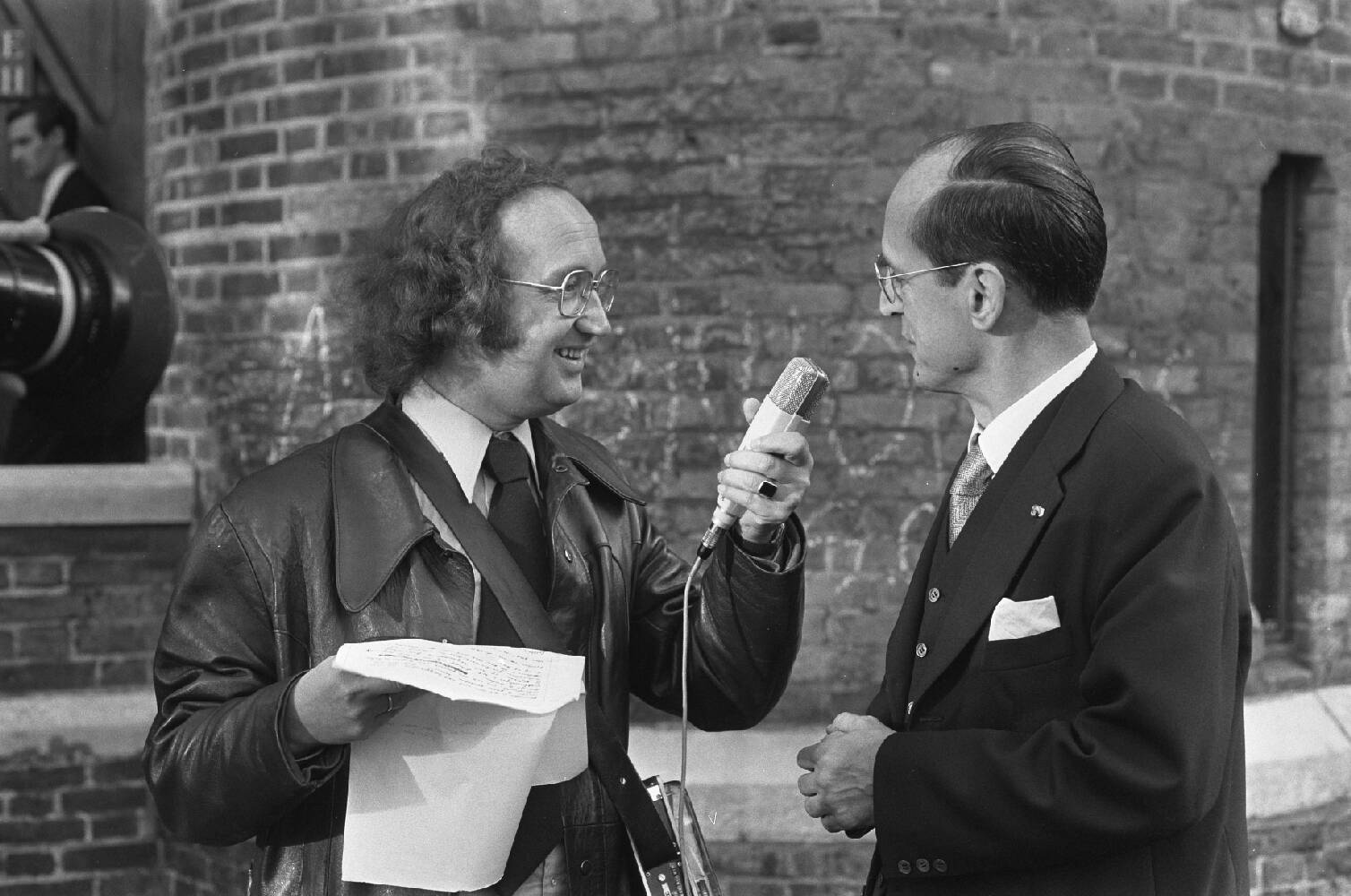 Barend Servet met Drees jr. in ‘Berend is weer bezig’, 14 december 1972. Foto: Hans Peters, Nationaal Archief / Anefo.